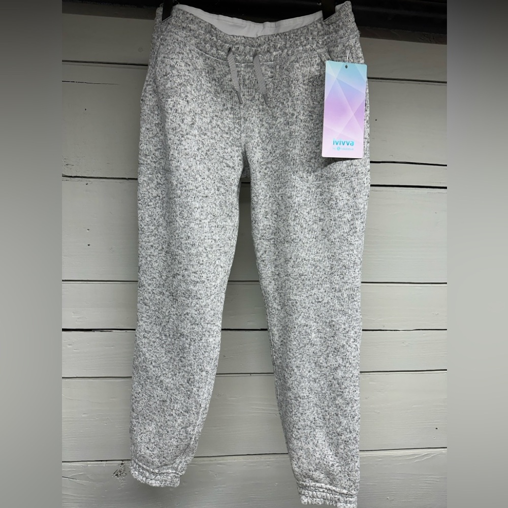 Girls size 10 Ivivva (Lululemon) sweat pants